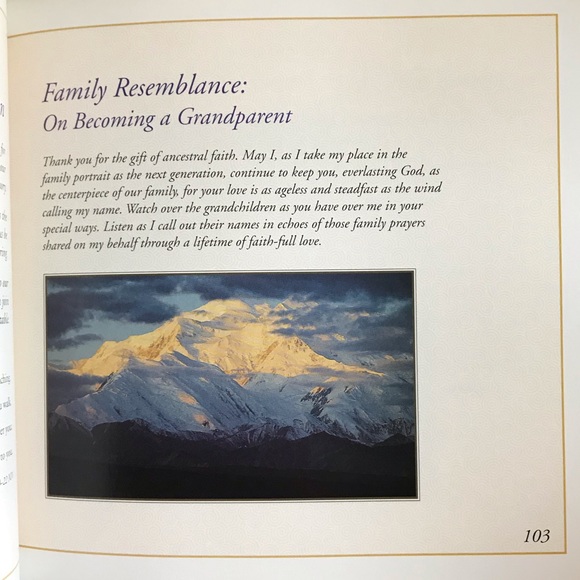 Simple Prayers and Blessings Book - Picture 7 of 10